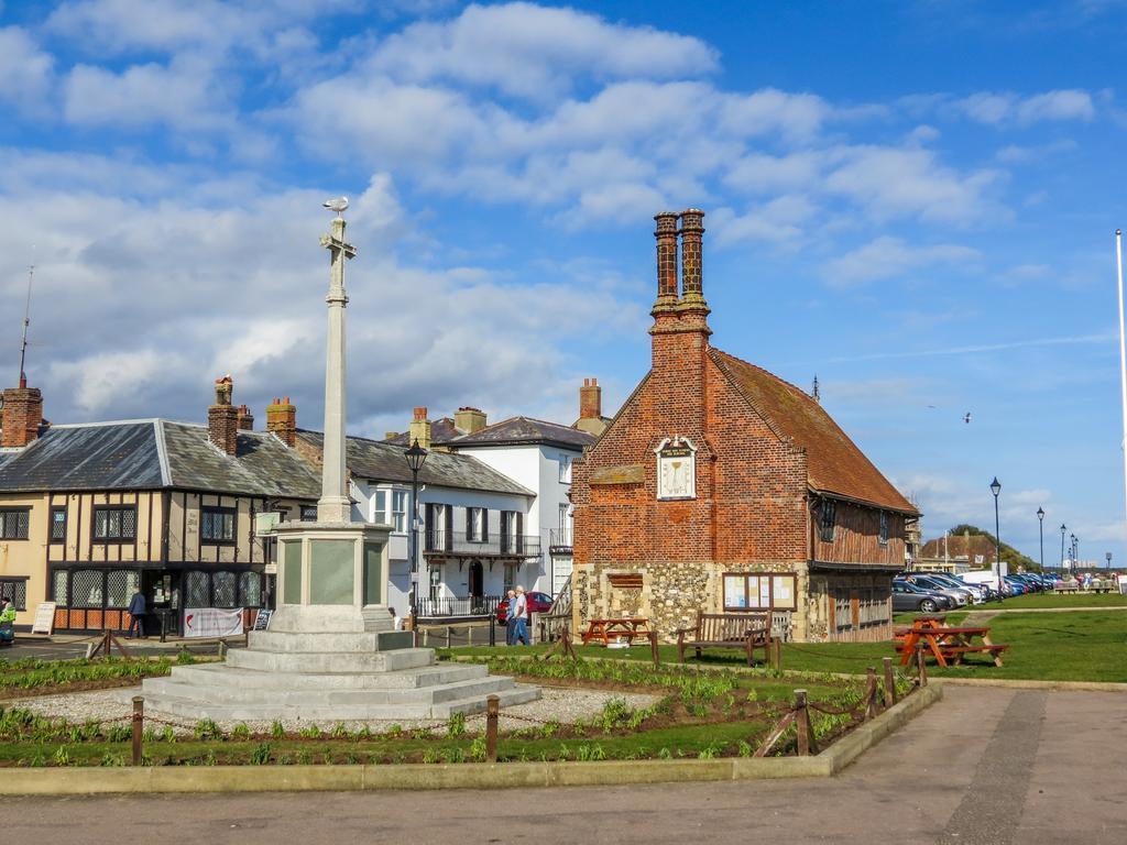Walnut Cottage Aldeburgh Eksteriør billede