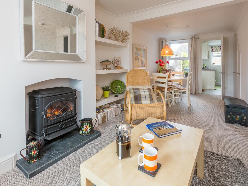 Walnut Cottage Aldeburgh Eksteriør billede